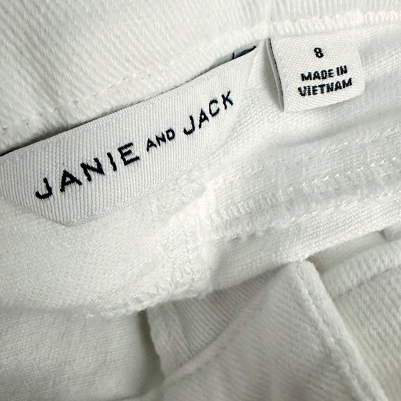 Janie & Jack | Girl’s White Skinny Jeans (8) 🤍 - Picture 4 of 5